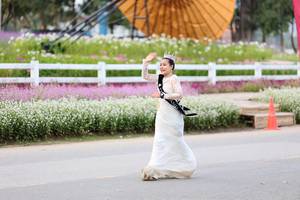 BIB: 
                            <button type="button" onclick="openModal(27855307)" class="btn btn-primary btn-sm float-right btn-popup" data-toggle="modal" data-target=".modal-high-quality">
                        <i class="fas fa-shopping-cart"></i> Add to Cart
                    </button>
                                            <button type="button" onclick="isThisMe(27855307, true)" class="btn btn-success btn-sm float-right btn-popup btn-isme hidden" data-toggle="tooltip" data-placement="bottom" title="นี่คือรูปของคุณใช่ไหม คลิกที่นี่เพื่อเอาเข้าอัลบั้ม">
                        <i class="fas fa-plus"></i> Add to album
                    </button>
                    <button type="button" onclick="isThisMe(27855307, false)" class="btn btn-warning btn-sm float-right btn-popup btn-isnotme hidden">
                        <i class="fas fa-ban"></i> Remove from album
                    </button>